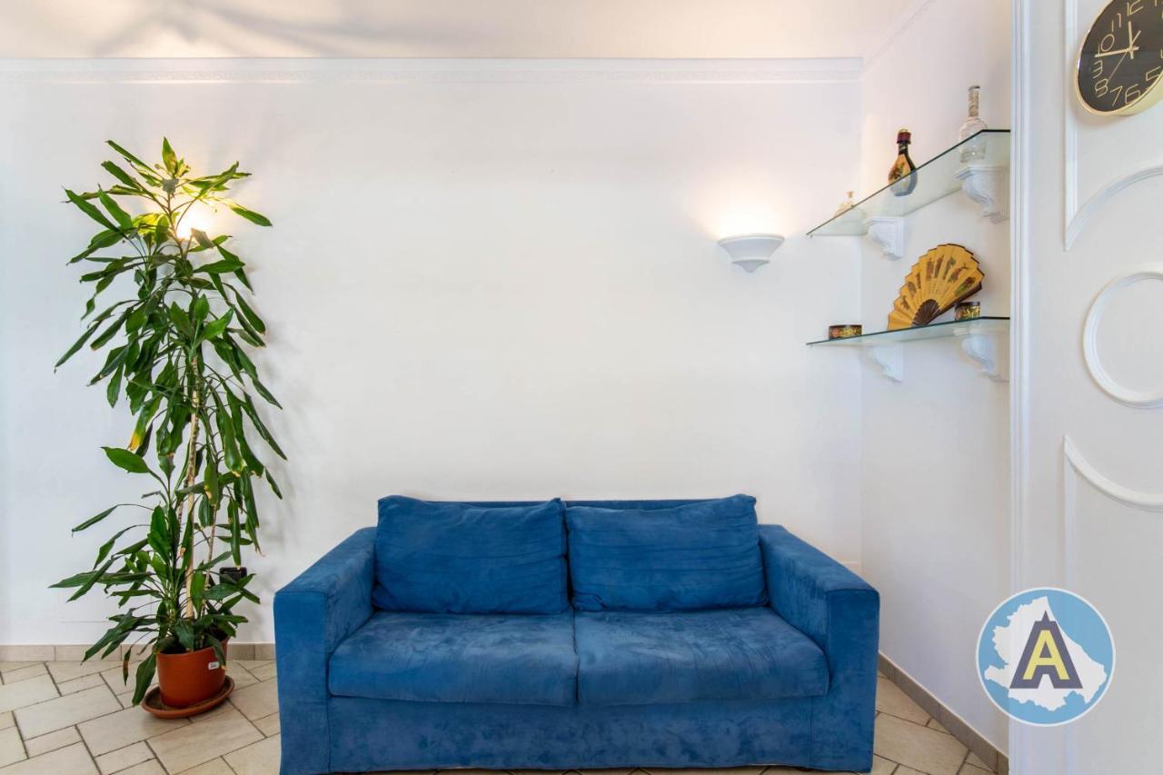 Luminoso A Due Passi Dal Mare 51A Apartment Montesilvano Marina Екстериор снимка